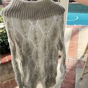 Elegant Cream Cable Knit Sweater